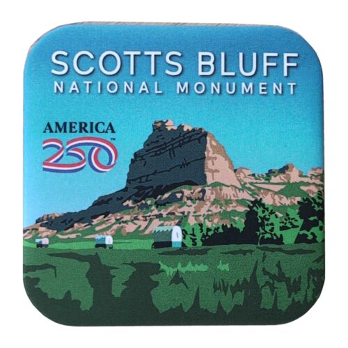 America 250 Scotts Bluff National Monument magnet, front showing the bluff and Oregon Trail wagons